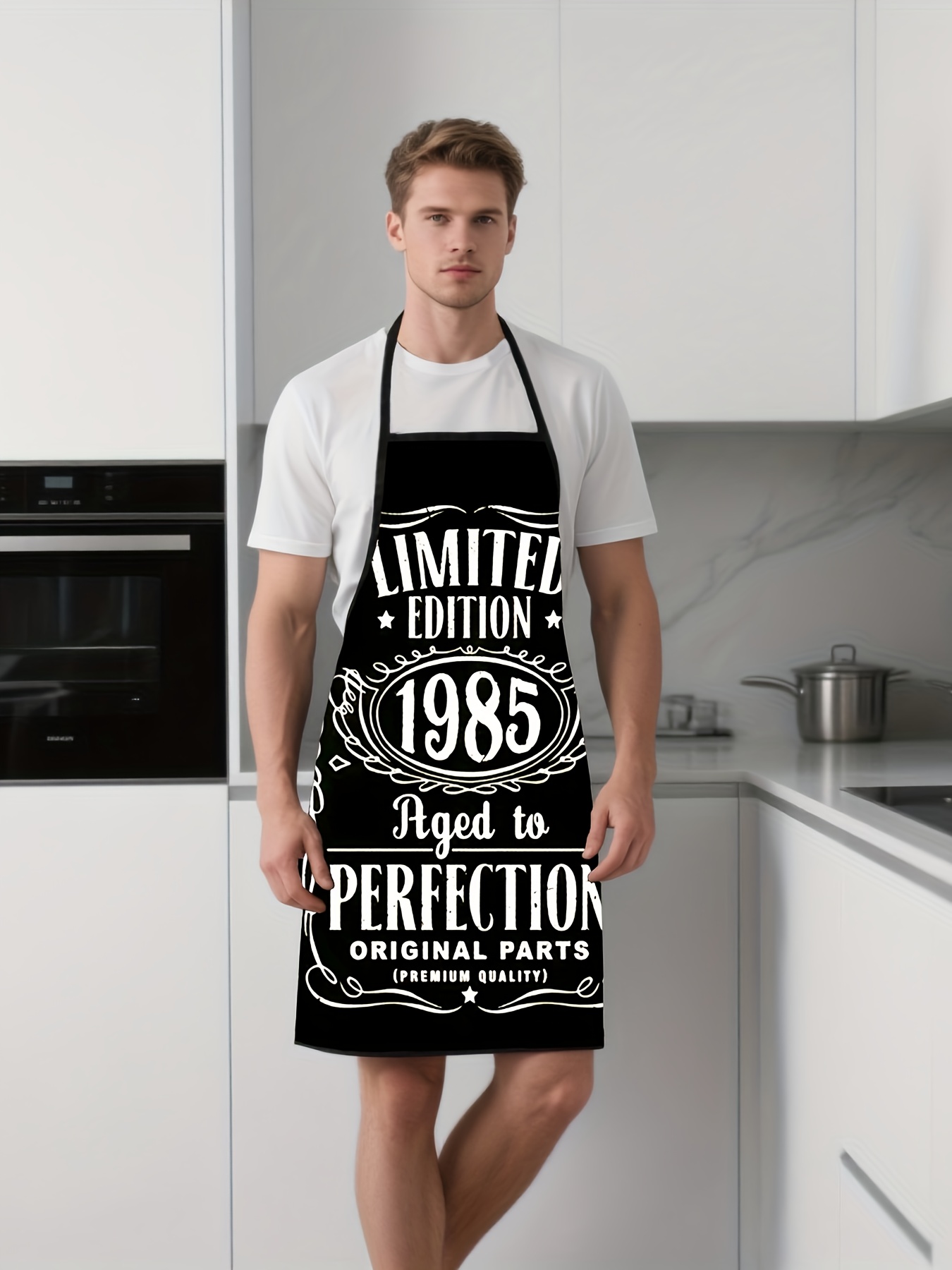 '1985' 디자인의 검은색 배경 주방 앞치마, 고품질 - Kitchen Baking Background 리뷰 및 가격